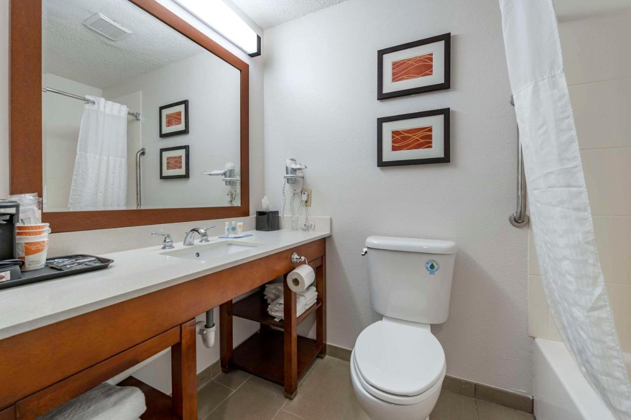 Comfort Inn Plainfield - Indianapolis Airport Exterior photo