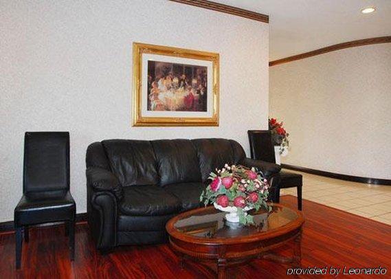 Comfort Inn Plainfield - Indianapolis Airport Interior photo